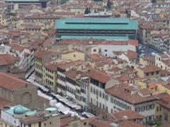 Blick auf die Markthalle in Florenz